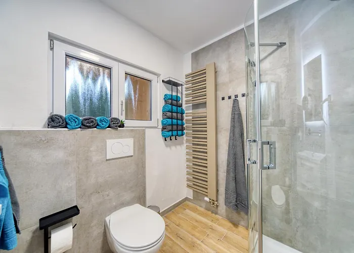 Dresdenstay Modern 3 Schlafzimmer Balkon Kamin Ps4