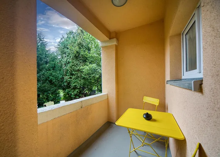 Dresdenstay Modern 3 Schlafzimmer Balkon Kamin Ps4