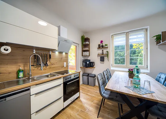 Dresdenstay Modern 3 Schlafzimmer Balkon Kamin Ps4 Apartment *