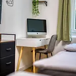 アパート Dresdenstay Modern 3 Schlafzimmer Balkon Kamin Ps4 *