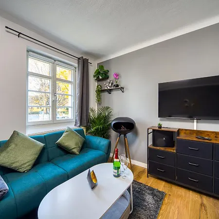 Dresdenstay Modern 3 Schlafzimmer Balkon Kamin Ps4 ドレスデン