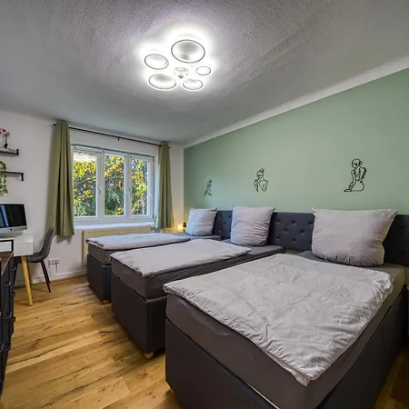 Dresdenstay Modern 3 Schlafzimmer Balkon Kamin Ps4 アパート ドレスデン