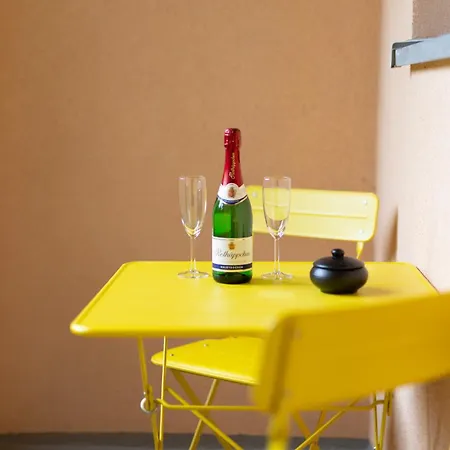 Dresdenstay Modern 3 Schlafzimmer Balkon Kamin Ps4 *